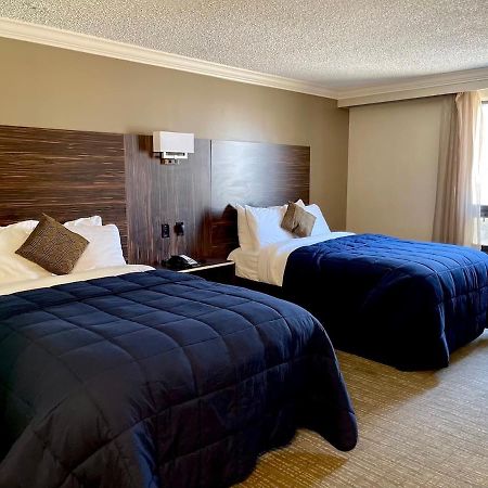 The Lincoln Hotel Philadelphia Trevose Bagian luar foto