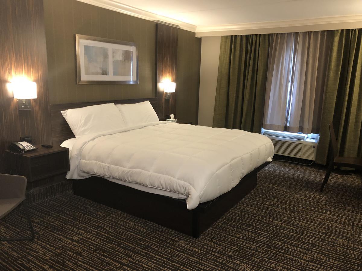 The Lincoln Hotel Philadelphia Trevose Bagian luar foto