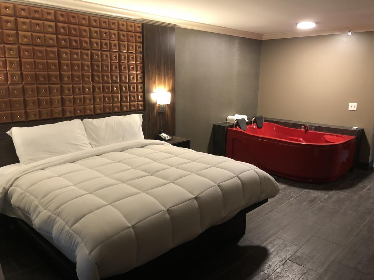 The Lincoln Hotel Philadelphia Trevose Bagian luar foto