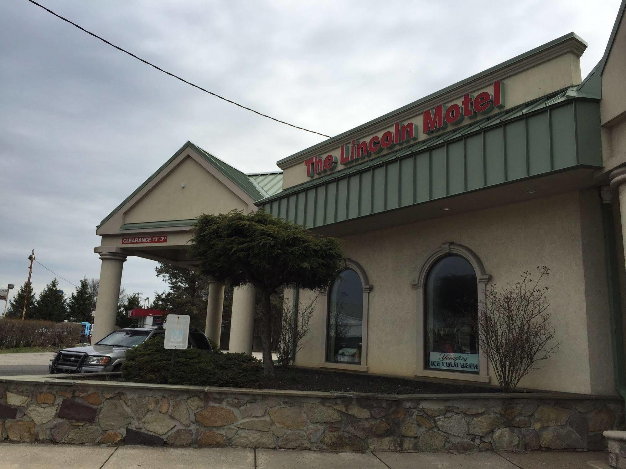 The Lincoln Hotel Philadelphia Trevose Bagian luar foto