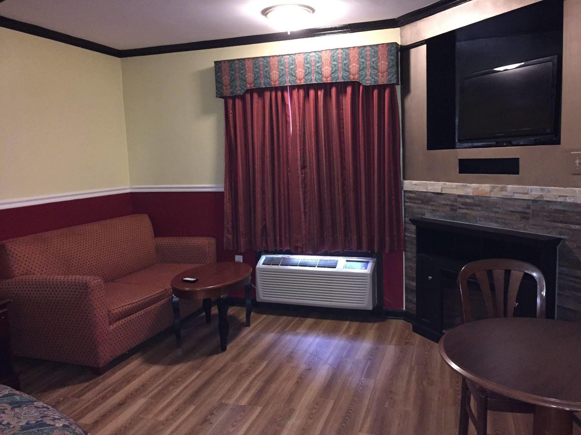 The Lincoln Hotel Philadelphia Trevose Bagian luar foto